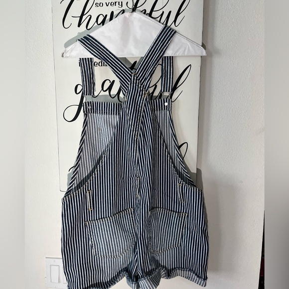 No Boundries Striped Overall Shorts Large 11-13 - Picture 2 of 2